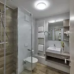 R&r Strandhotel Otel