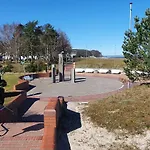 R&r Strandhotel Otel 4*