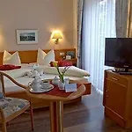 R&r Strandhotel 4*