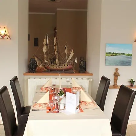 R&r Strandhotel 4*