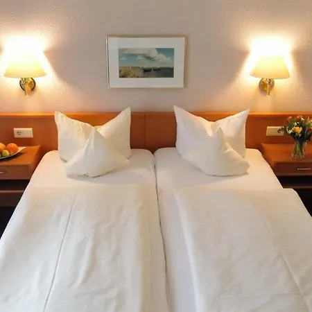 Отель R&r Strandhotel