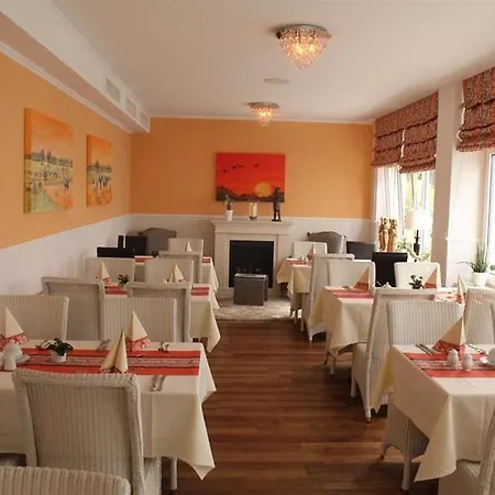 Отель R&r Strandhotel