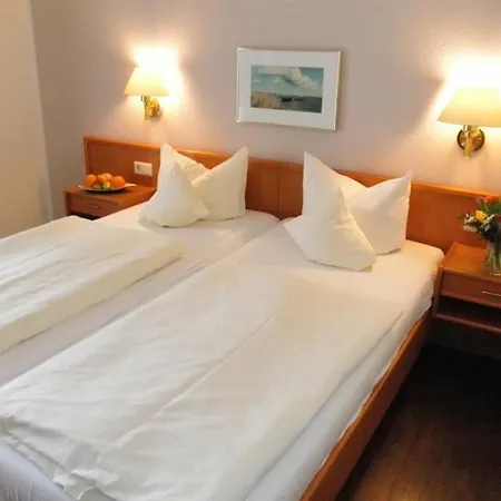 Отель R&r Strandhotel 4*