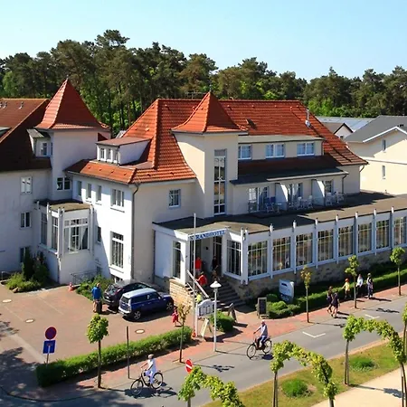 R&r Strandhotel Baabe