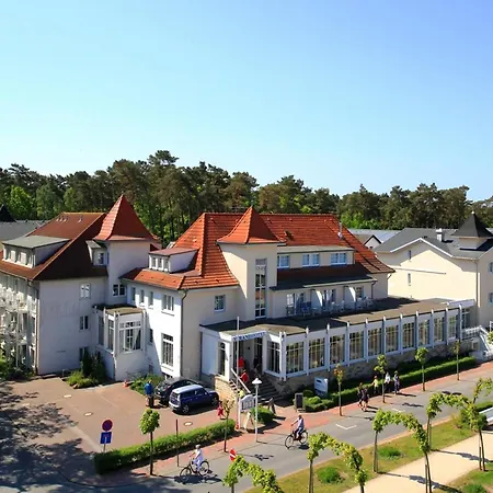 R&r Strandhotel Baabe