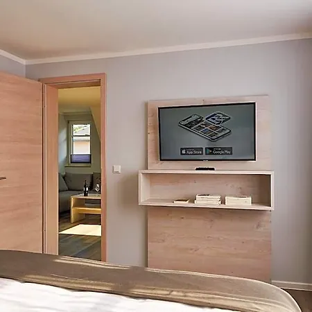 R&r Strandhotel فندق 4*