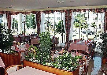 R&r Strandhotel מלון 4*