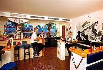 R&r Strandhotel באבה
