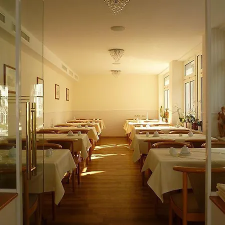 Szálloda R&r Strandhotel Baabe