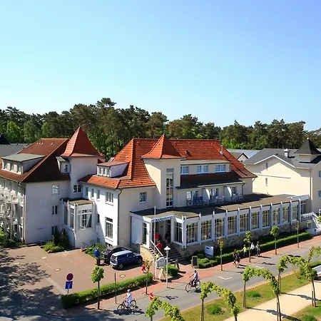 R&r Strandhotel Hotel 4*