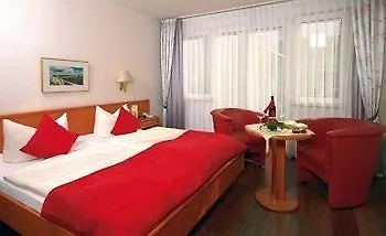 R&r Strandhotel 4* באבה